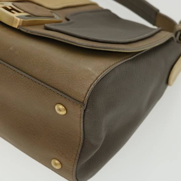 FENDI Shoulder Bag - Picture 14 of 16